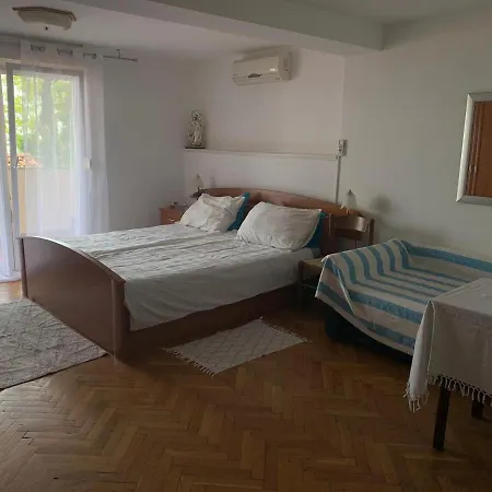 Apartman Diana *