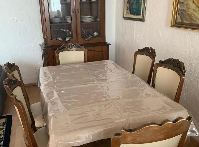 公寓 戴安娜公寓 *